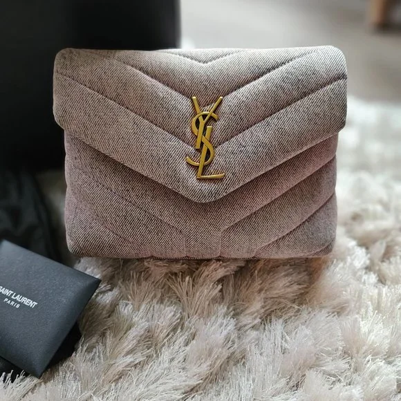 Handbag - Picture 2 of 6